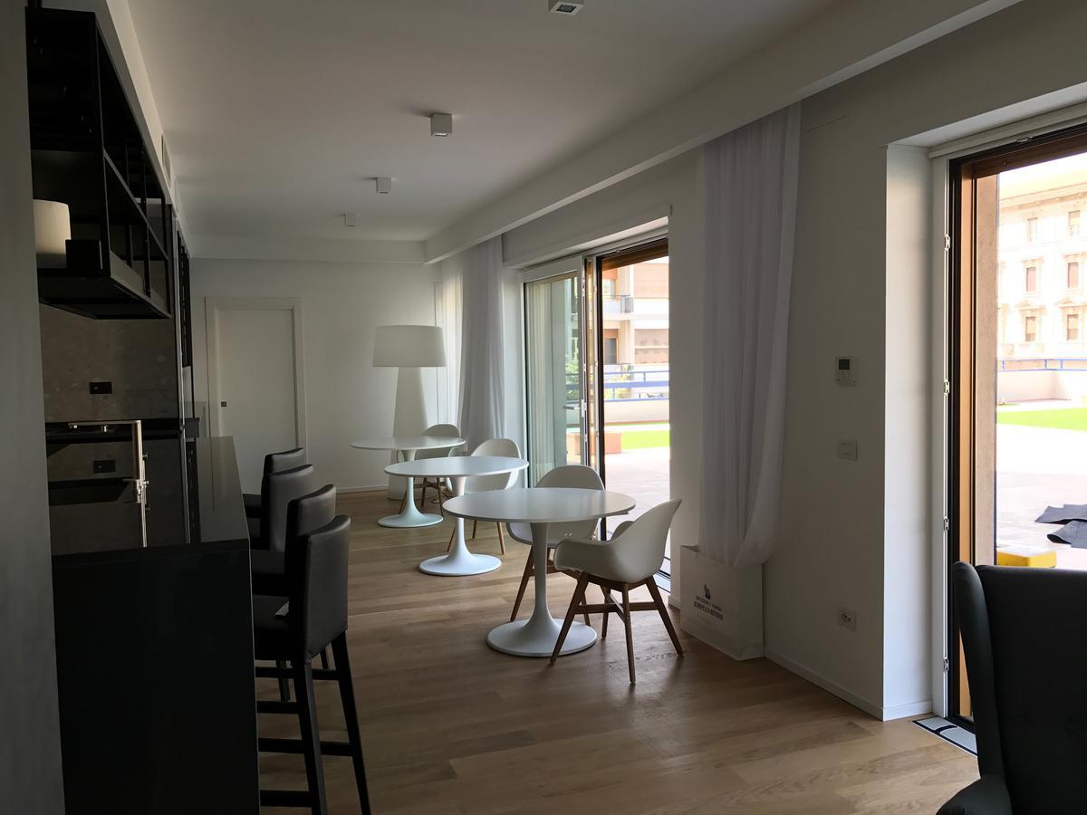 Myhome 75 Premium Luxury B&B Pescara Bagian luar foto