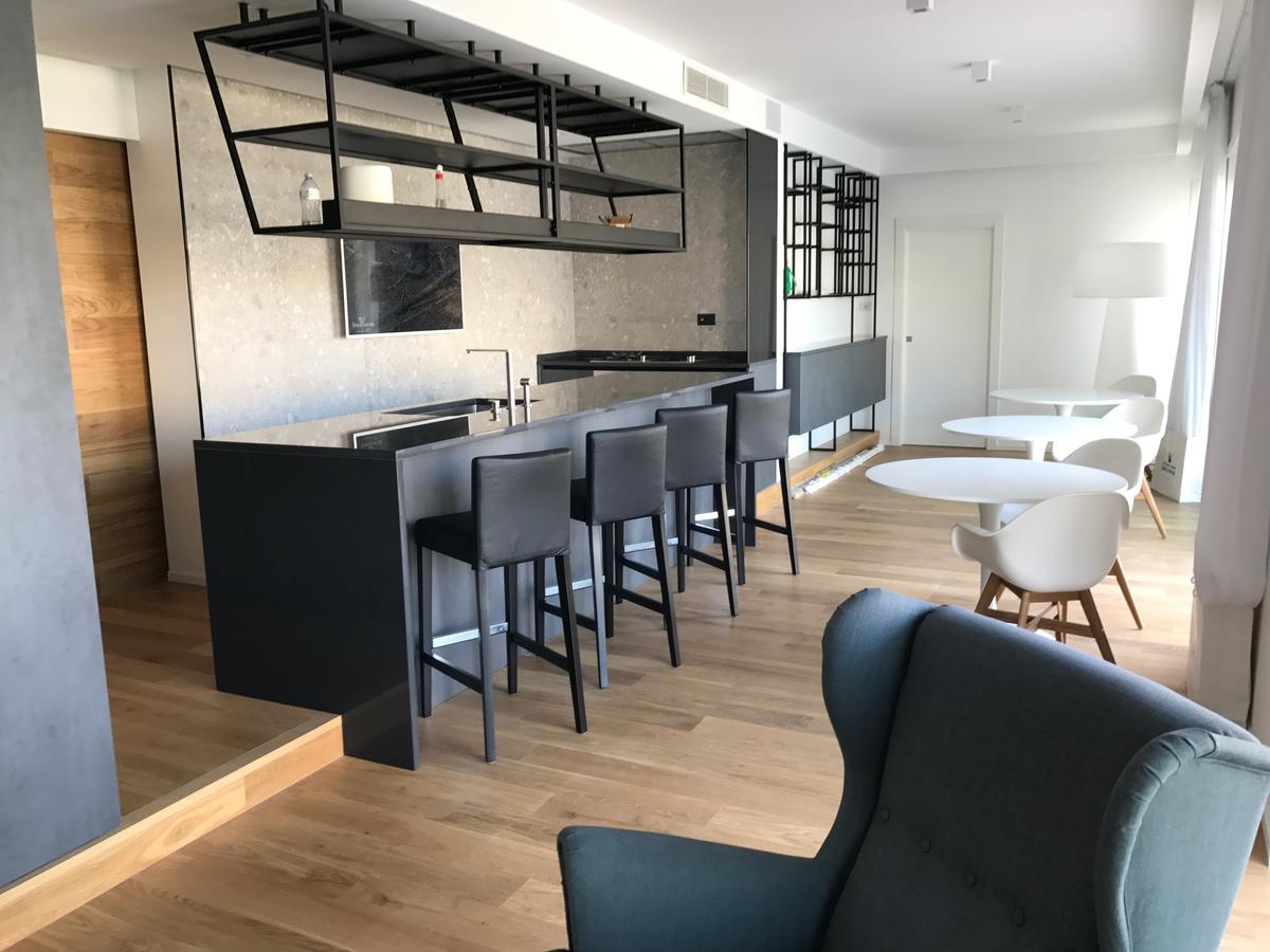 Myhome 75 Premium Luxury B&B Pescara Bagian luar foto
