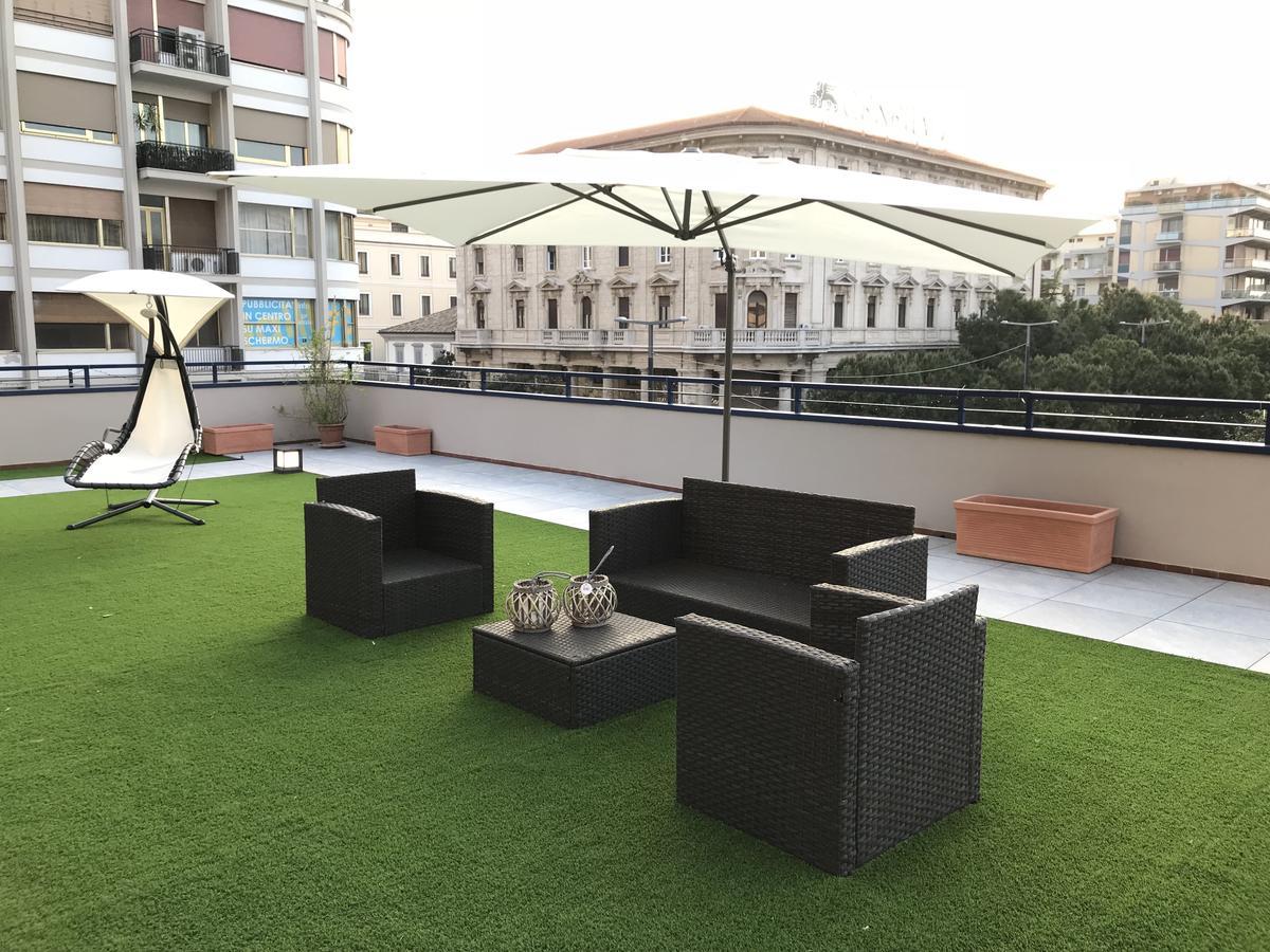 Myhome 75 Premium Luxury B&B Pescara Bagian luar foto