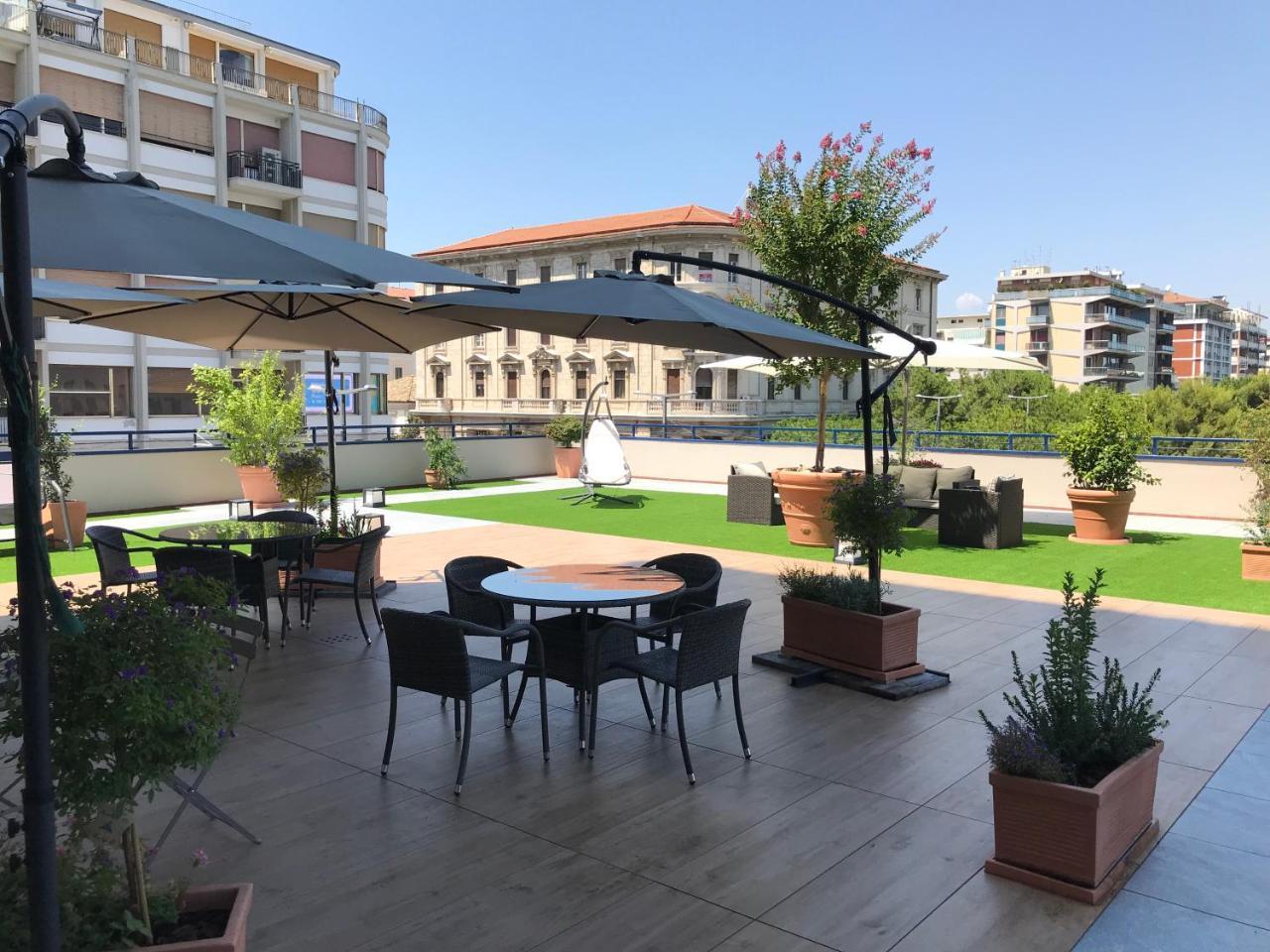 Myhome 75 Premium Luxury B&B Pescara Bagian luar foto