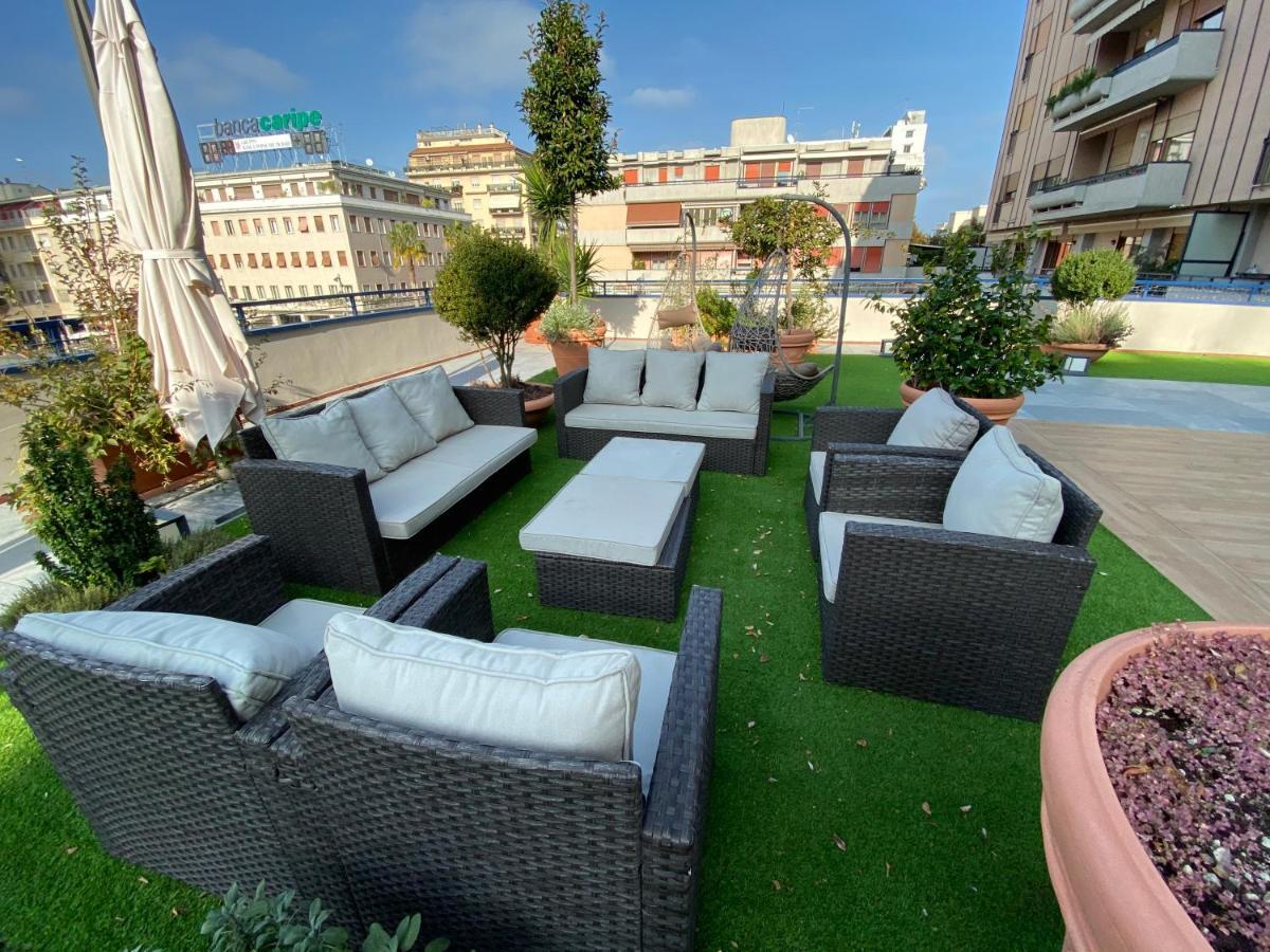 Myhome 75 Premium Luxury B&B Pescara Bagian luar foto